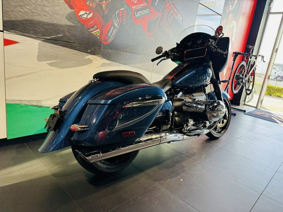 2023 BMW R 18 B Gravity Blue Metallic