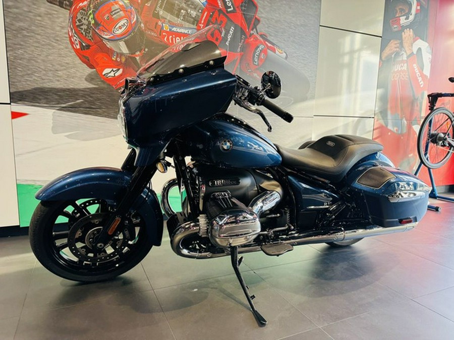 2023 BMW R 18 B Gravity Blue Metallic