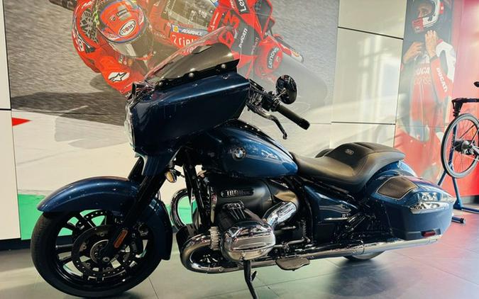 2023 BMW R 18 B Gravity Blue Metallic