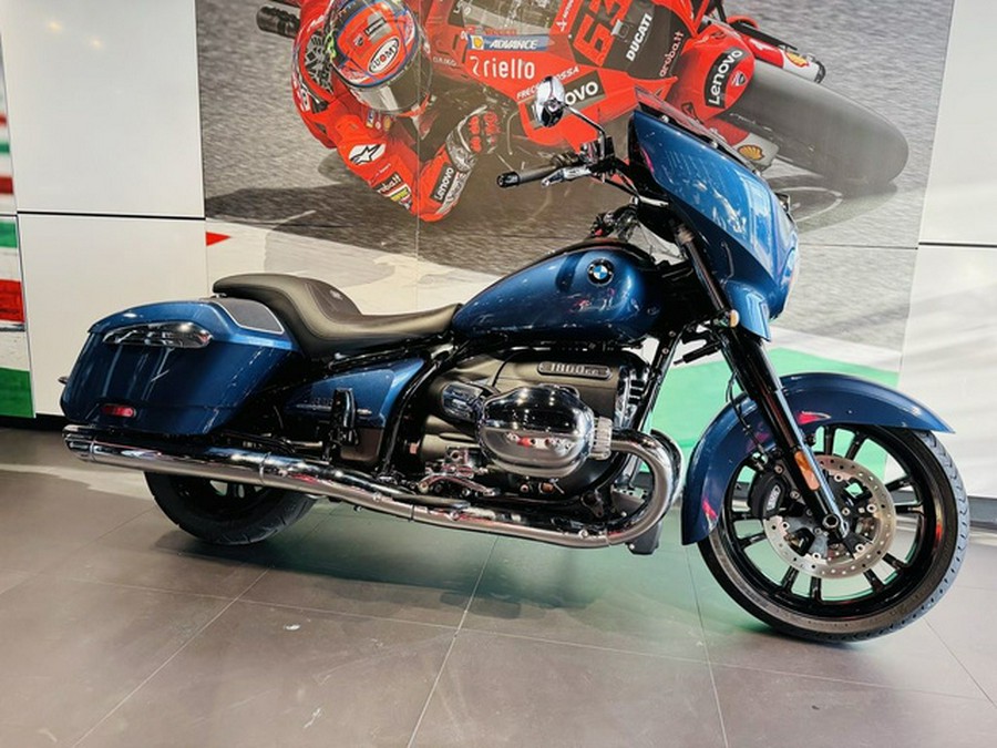 2023 BMW R 18 B Gravity Blue Metallic