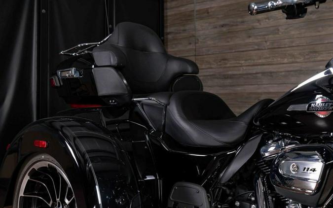 2025 FLHTCUTG - Tri Glide® Ultra - Harley-Davidson®