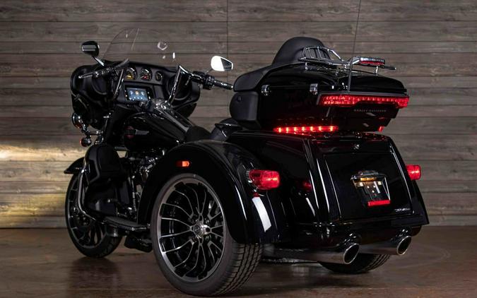 2025 FLHTCUTG - Tri Glide® Ultra - Harley-Davidson®