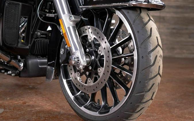 2025 FLHTCUTG - Tri Glide® Ultra - Harley-Davidson®