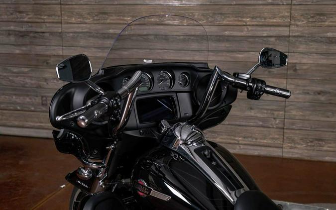 2025 FLHTCUTG - Tri Glide® Ultra - Harley-Davidson®