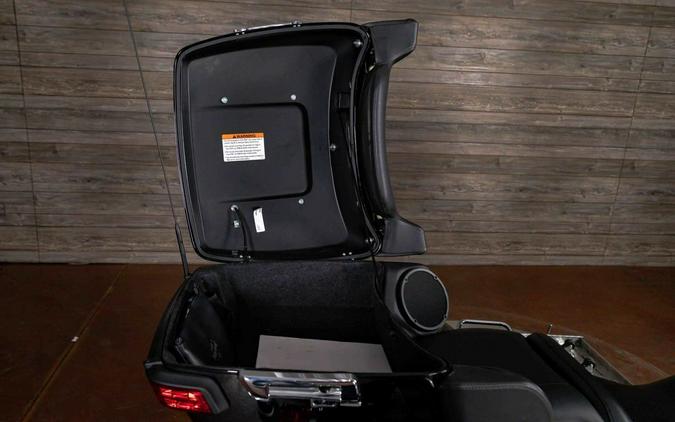 2025 FLHTCUTG - Tri Glide® Ultra - Harley-Davidson®