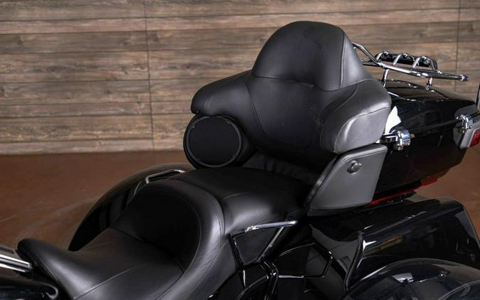 2025 FLHTCUTG - Tri Glide® Ultra - Harley-Davidson®