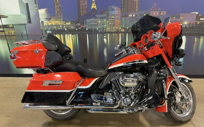 FLHTCUSE8 2012 CVO Ultra Classic Electra Glide