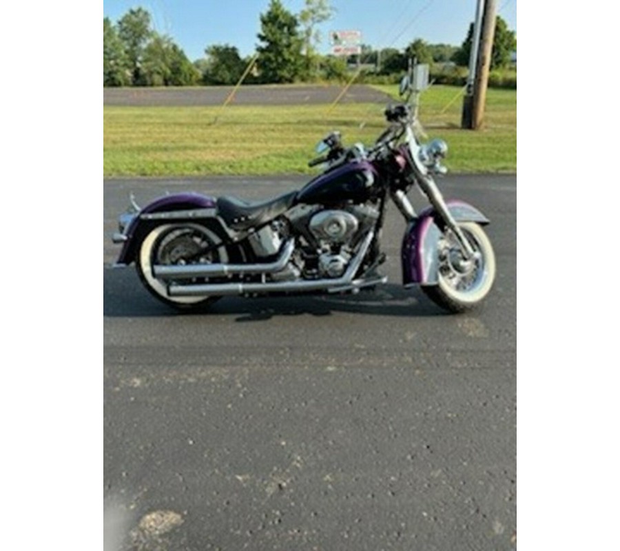 2011 Harley-Davidson Softail FLSTN - Deluxe