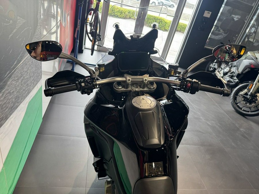 2025 Ducati Multistrada V4 S Travel & Radar Black