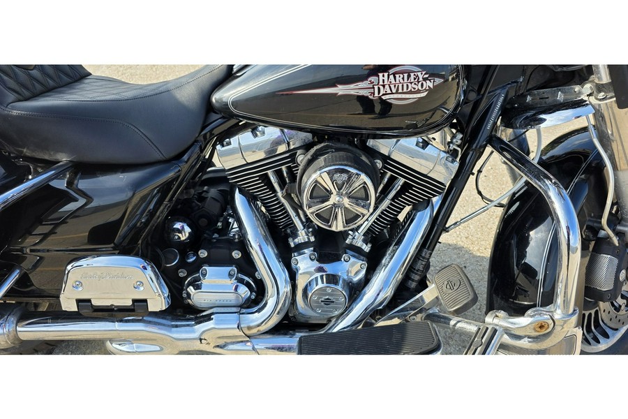 2013 Harley-Davidson® ELECTRA GLIDE CLASSIS