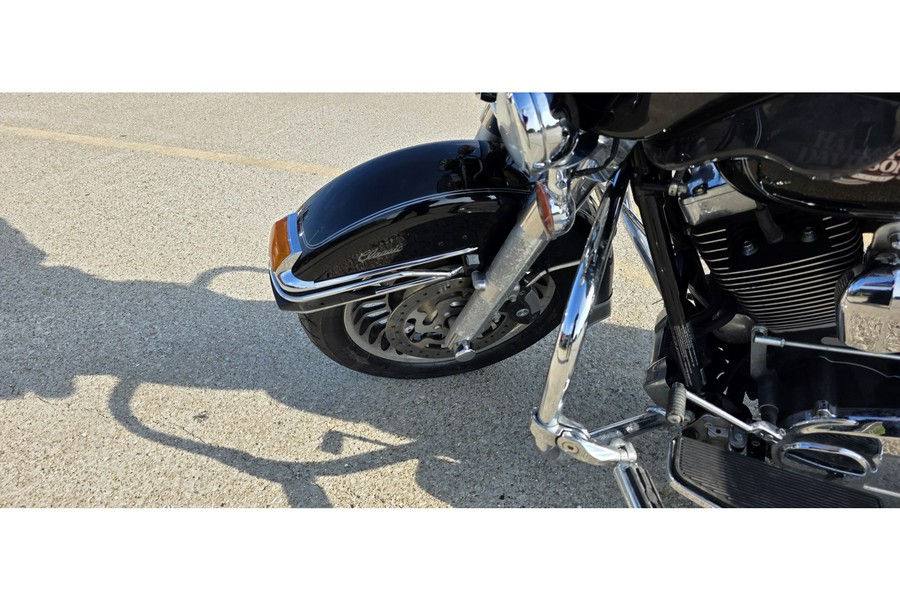 2013 Harley-Davidson® ELECTRA GLIDE CLASSIS