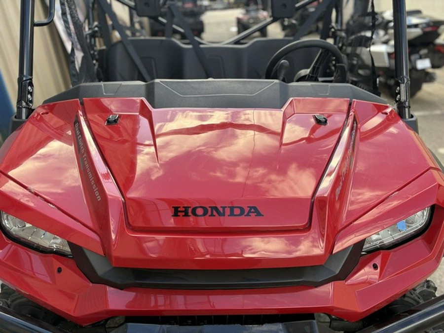 2025 Honda Pioneer 1000-5 Deluxe