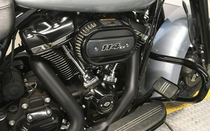 2023 Harley-Davidson® FLHXS - Street Glide® Special