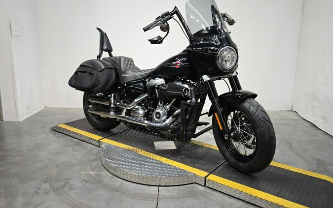 FLSL 2019 Softail Slim®