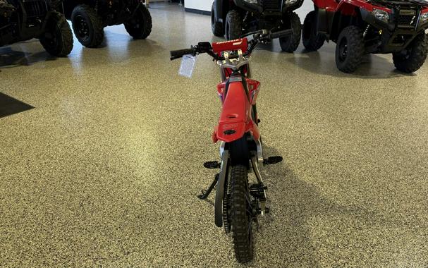 2022 GREENGER CRF E2