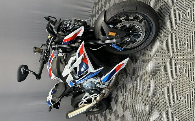 2024 BMW M 1000 R