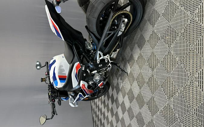 2024 BMW M 1000 R