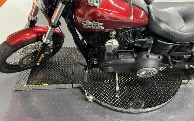 2016 Harley-Davidson Street Bob Velocity Red Sunglo