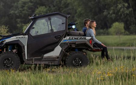 2027 Polaris GENERAL® 1000 Sport