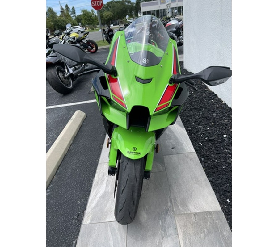 2023 Kawasaki Ninja ZX-10R KRT Edition