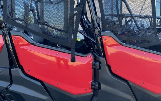 2025 Honda® PIONEER 1000-6 DLX CREW DELUXE