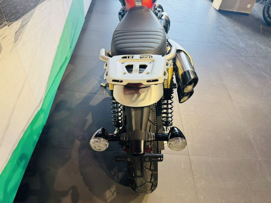 2024 Triumph Scrambler 1200 XE Baja Orange / Phantom Black