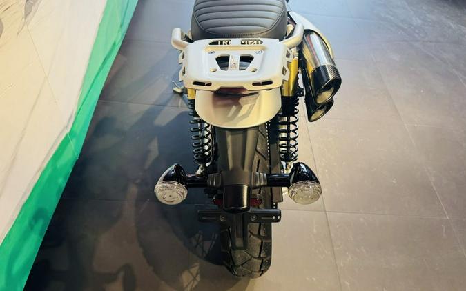 2024 Triumph Scrambler 1200 XE Baja Orange / Phantom Black