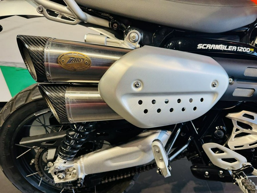 2024 Triumph Scrambler 1200 XE Baja Orange / Phantom Black