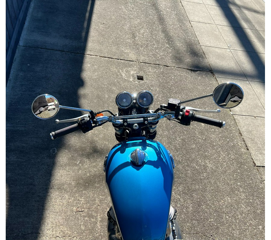 2022 Royal Enfield INT650