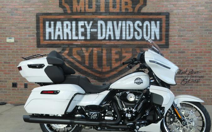 2026 Harley-Davidson® Street Glide Limited FLHXL