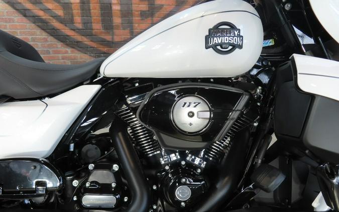 2026 Harley-Davidson® Street Glide Limited FLHXL