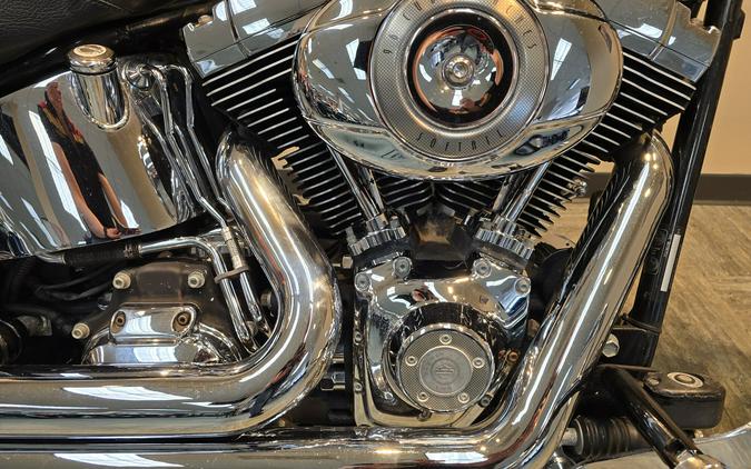 2007 Harley-Davidson® Softail® Custom Vivid Black FXSTC