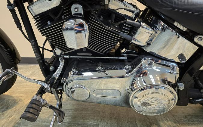 2007 Harley-Davidson® Softail® Custom Vivid Black FXSTC