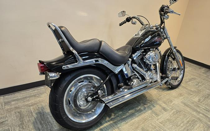 2007 Harley-Davidson® Softail® Custom Vivid Black FXSTC