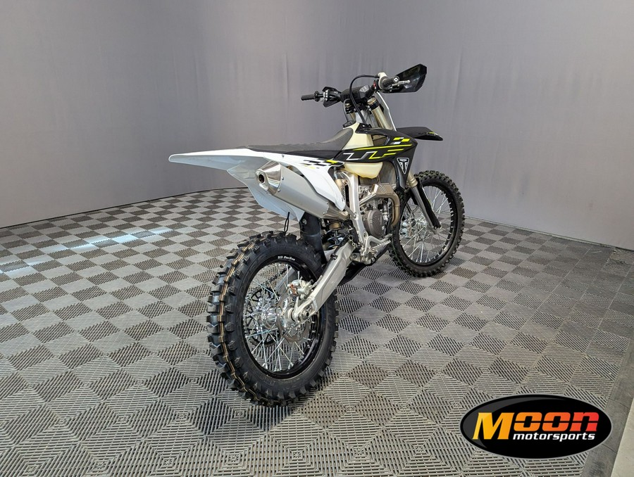 2026 TRIUMPH TF 250-C