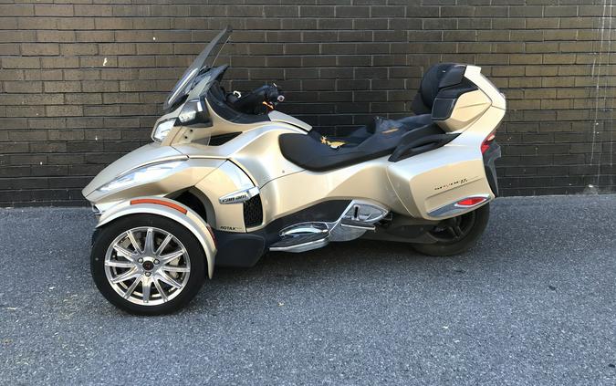 2017 Can-Am Spyder RT Limited