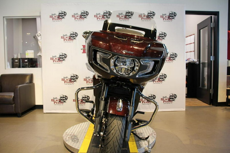 2026 Indian Motorcycle® 2026 CHALLENGER CRIMSON