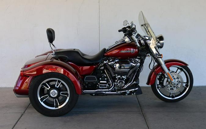 2017 Harley-Davidson® FLRT - Freewheeler®