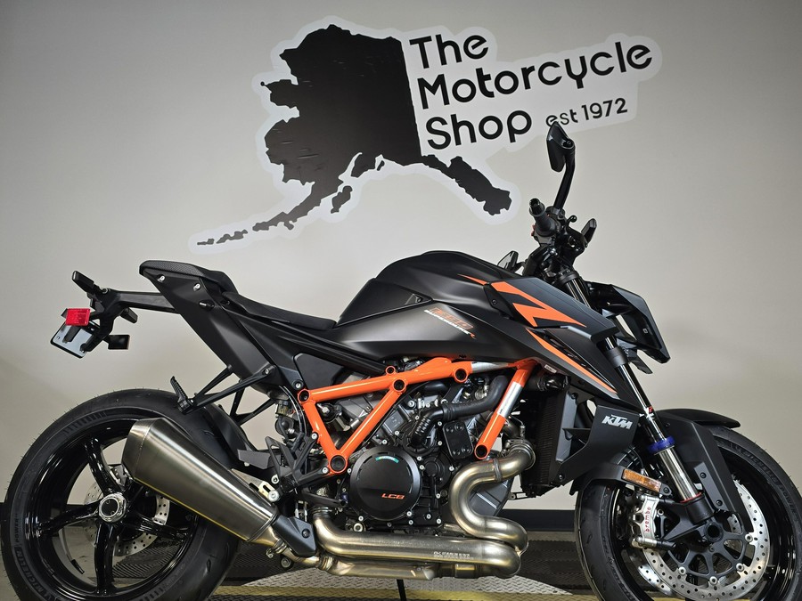 2026 KTM 1390 SUPER DUKE R EVO