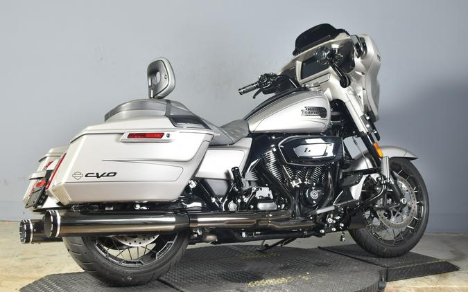 2023 Harley-Davidson CVO Street Glide FLHXSE