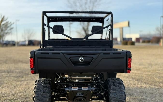 2026 Can-Am Defender HD9