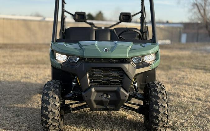 2026 Can-Am Defender HD9