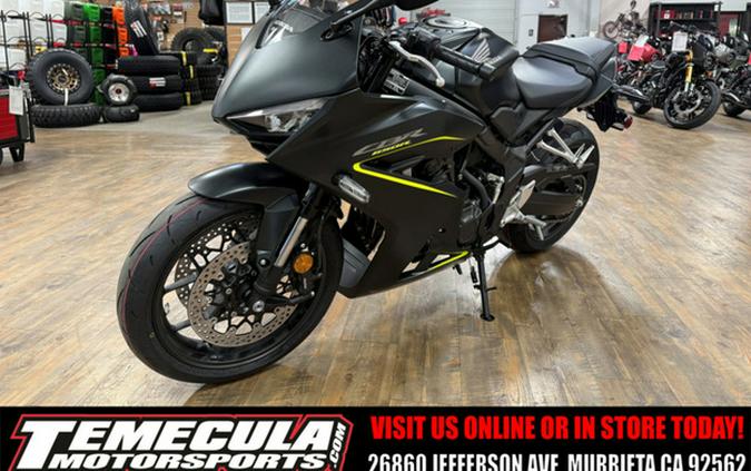 2026 Honda CBR650R E-Clutch