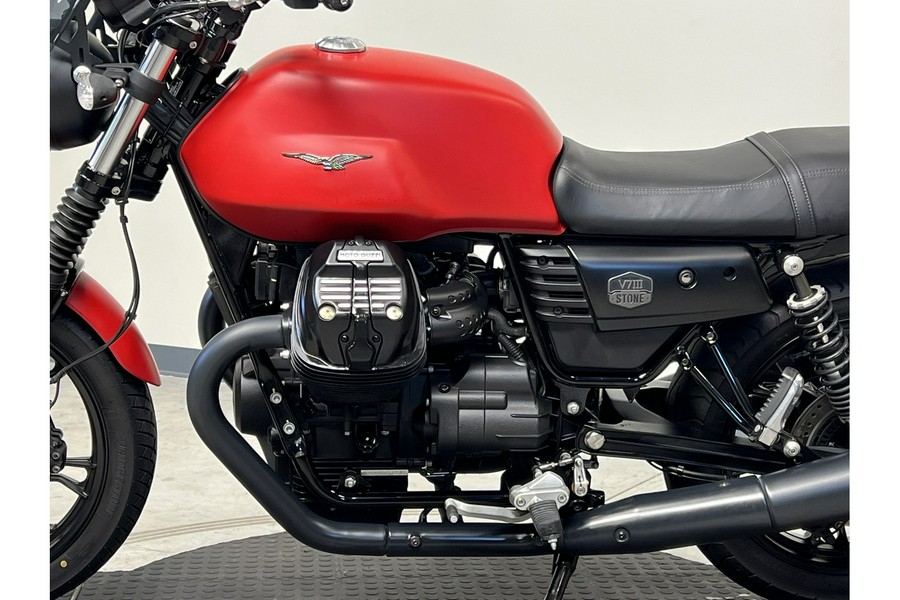 2020 Moto Guzzi V7 III Stone