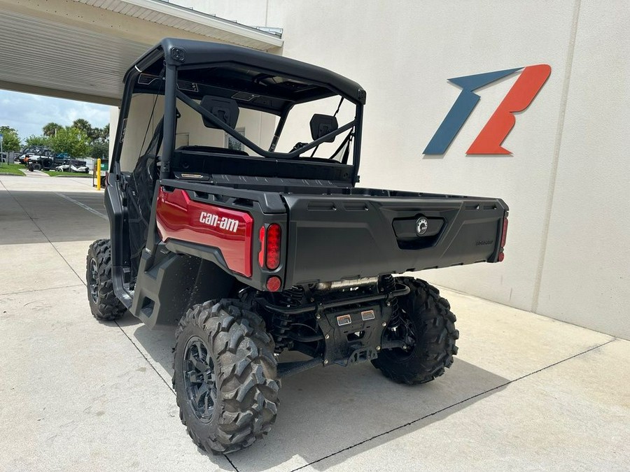 2024 Can-Am™ Defender XT HD10