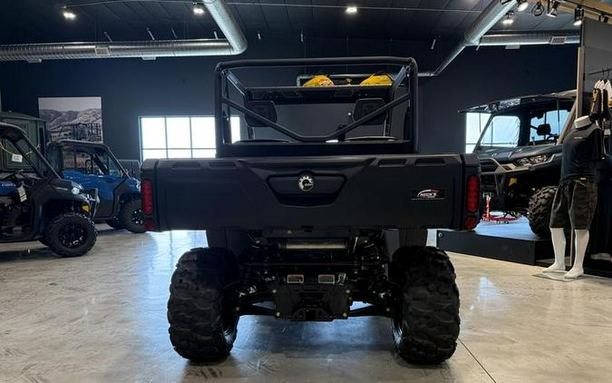 2025 Can-Am® Defender DPS HD9 Compass Green