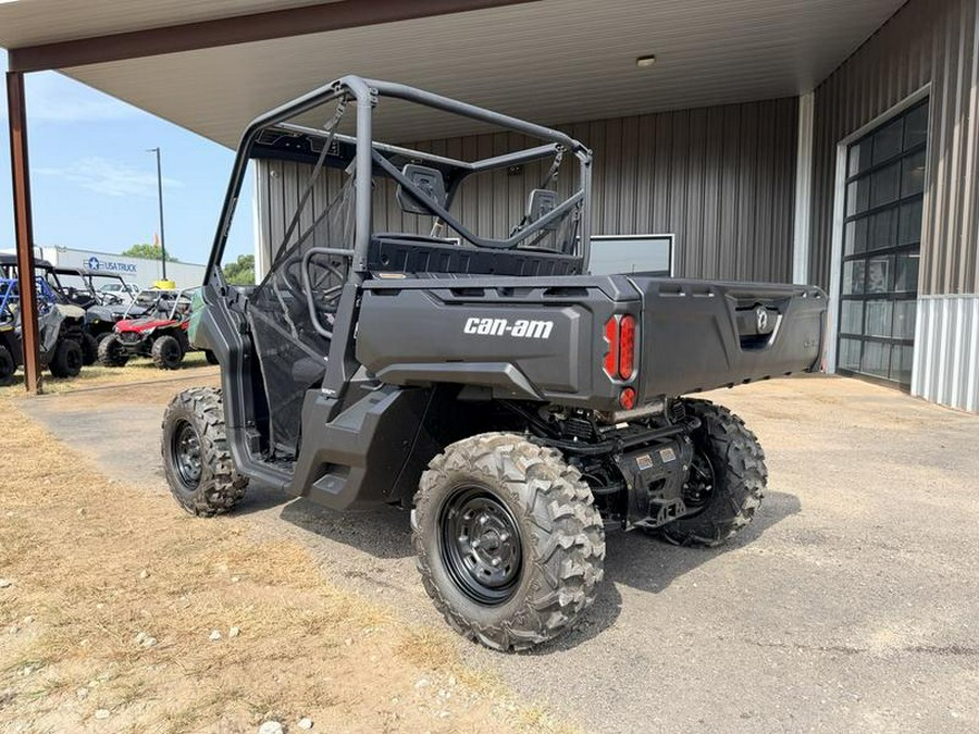 2026 Can-Am® Defender HD7