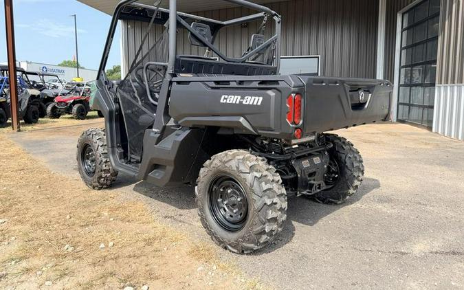 2026 Can-Am® Defender HD7