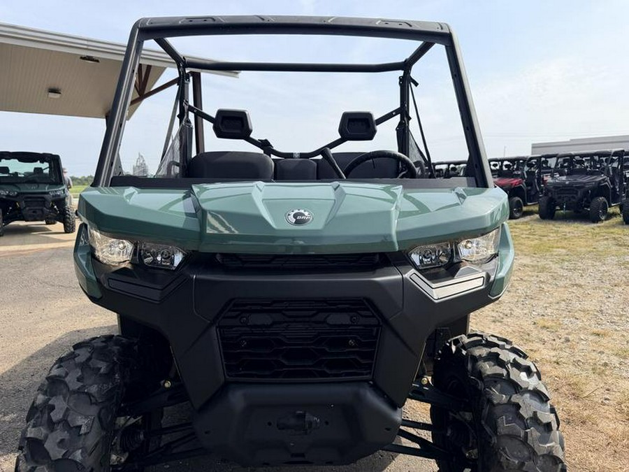 2026 Can-Am® Defender HD7