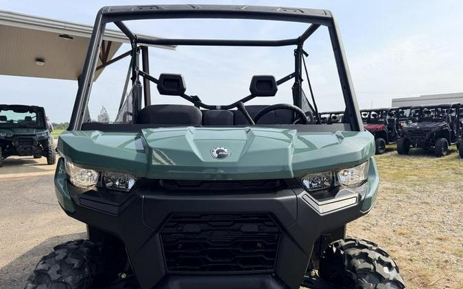 2026 Can-Am® Defender HD7